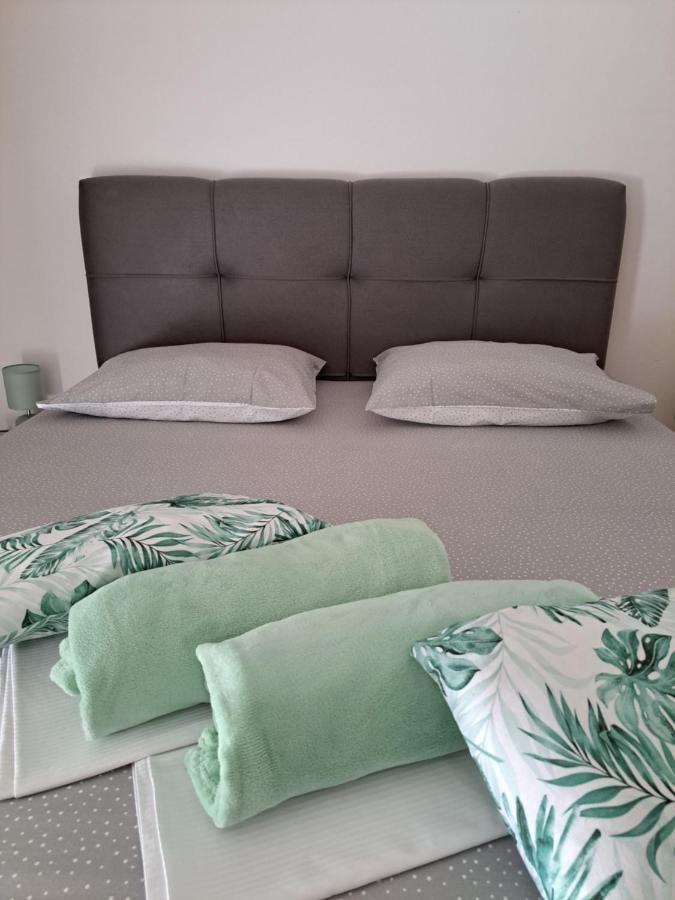 Apartments&Room Babic Kastela Luaran gambar