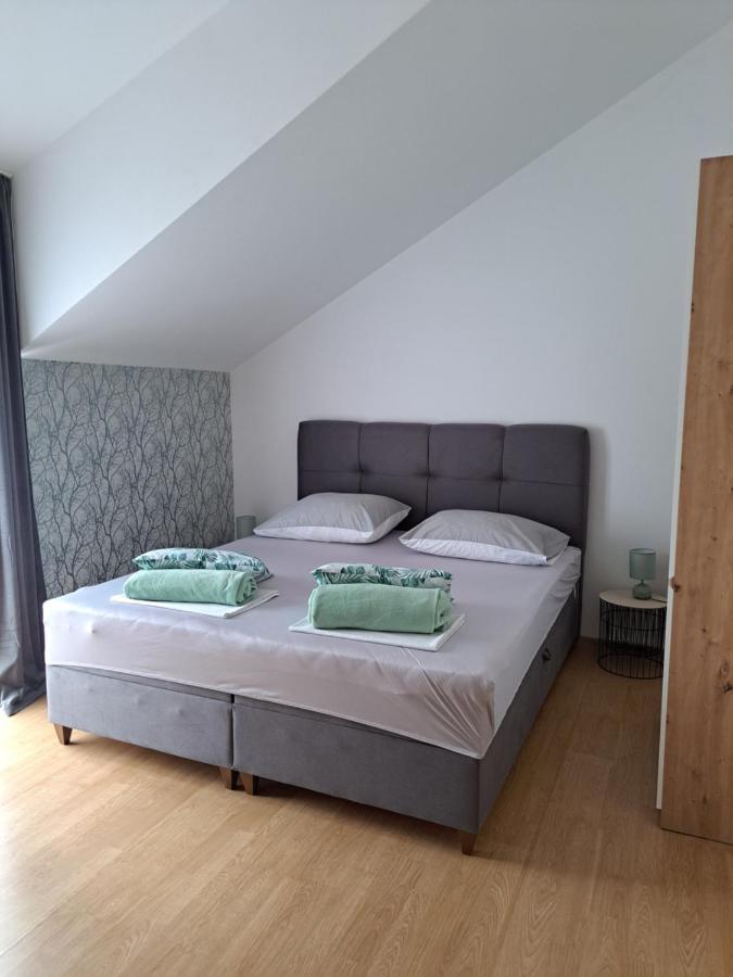 Apartments&Room Babic Kastela Luaran gambar