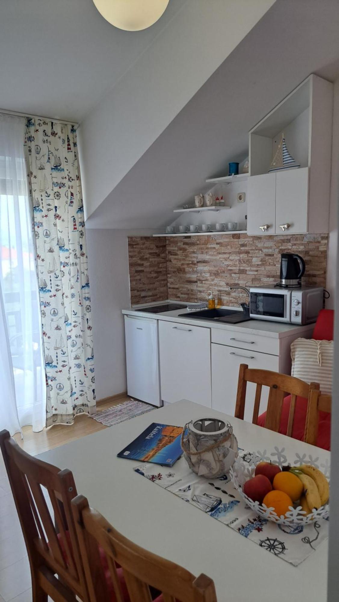 Apartments&Room Babic Kastela Bilik gambar