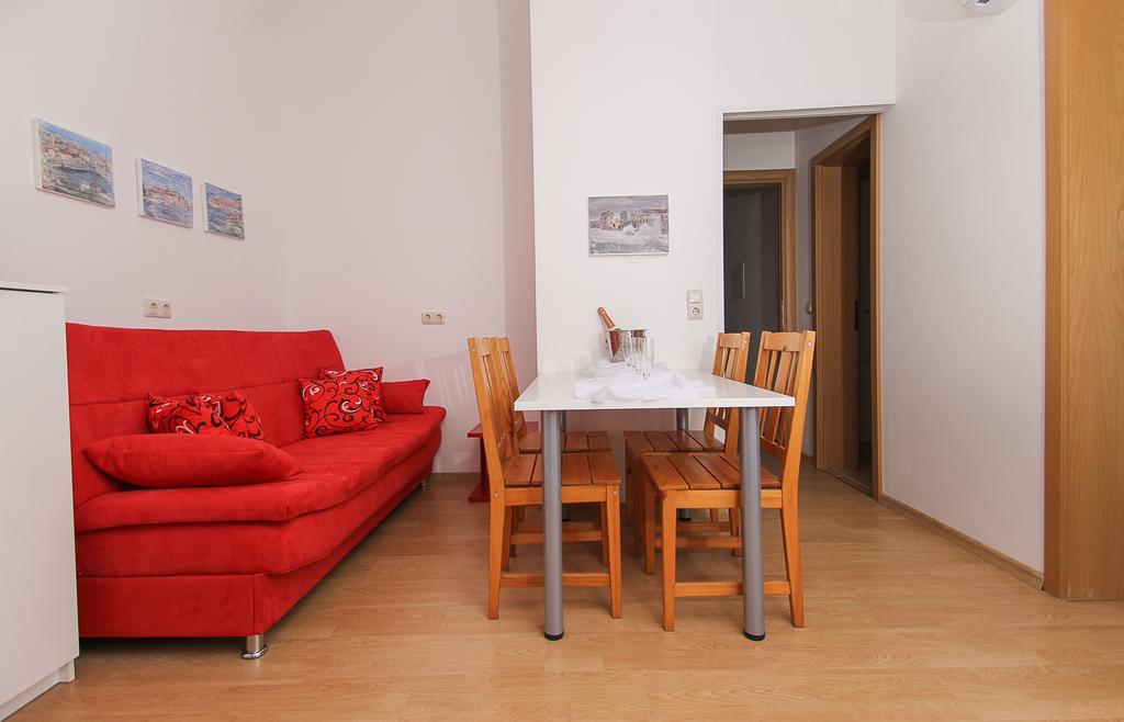 Apartments&Room Babic Kastela Luaran gambar